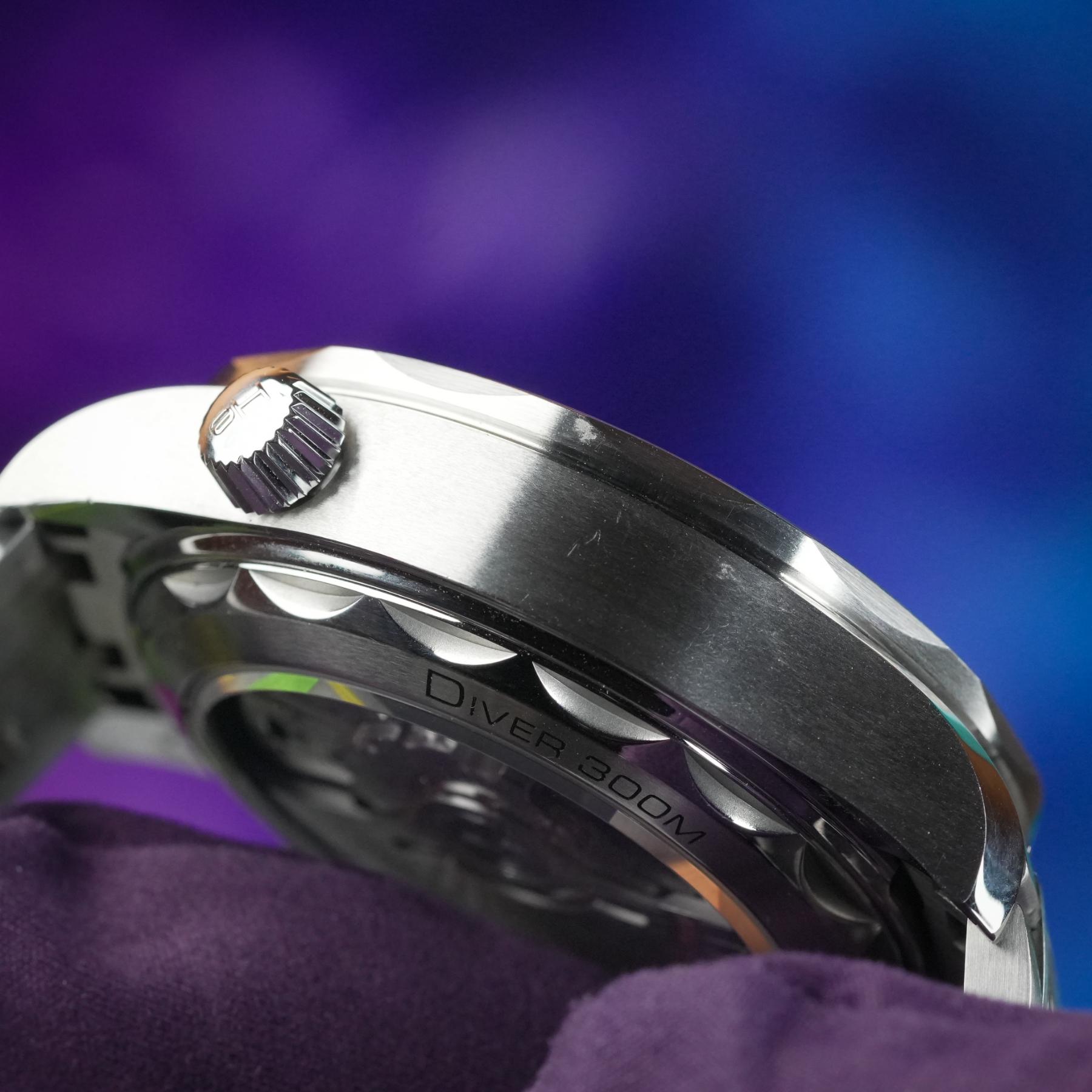 Omega Seamaster Diver 300 M