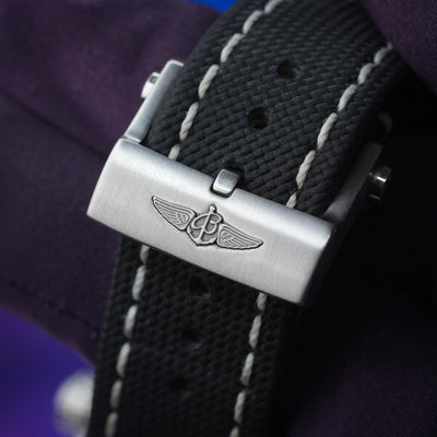 Breitling Avenger Automatic 43