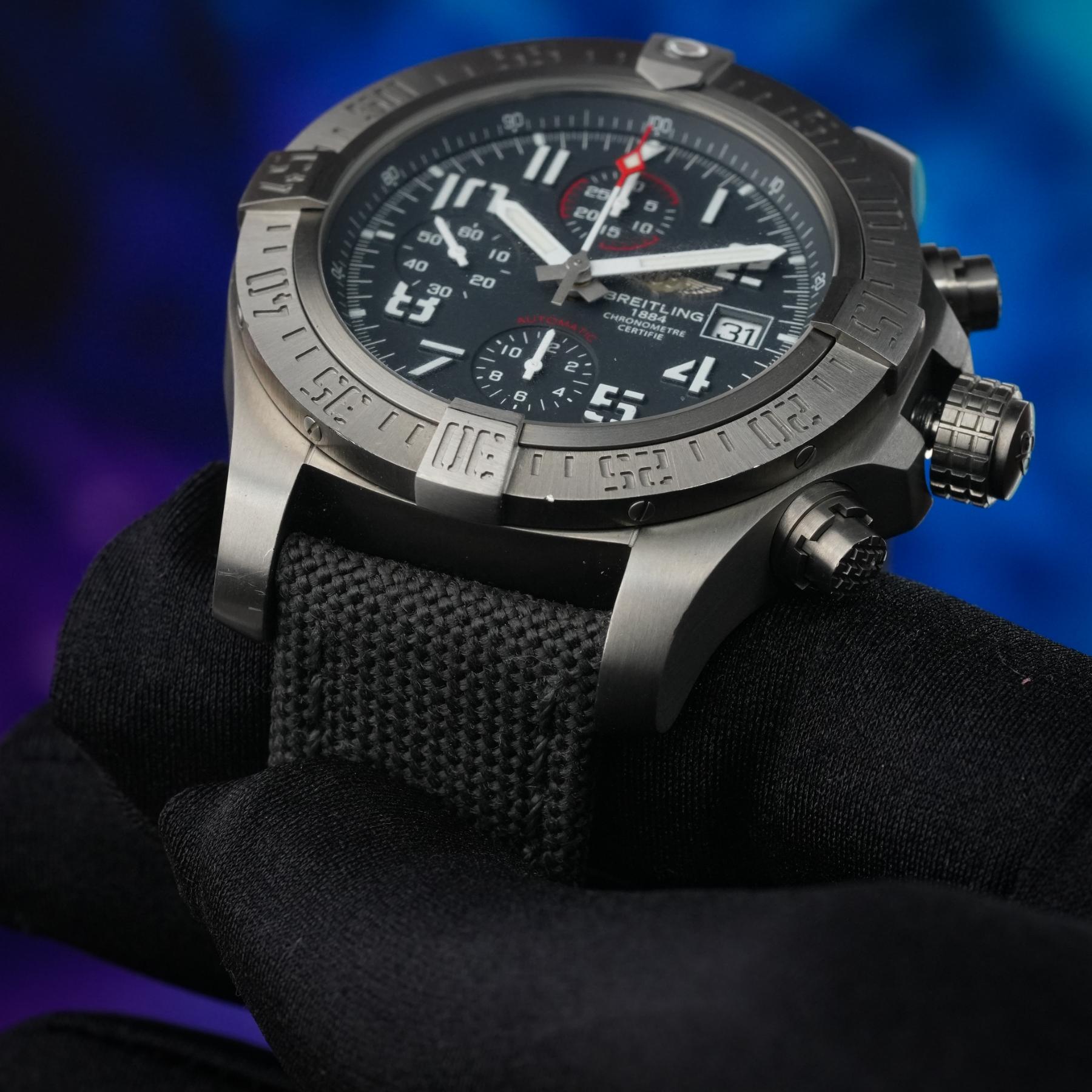 Breitling Avenger Bandit